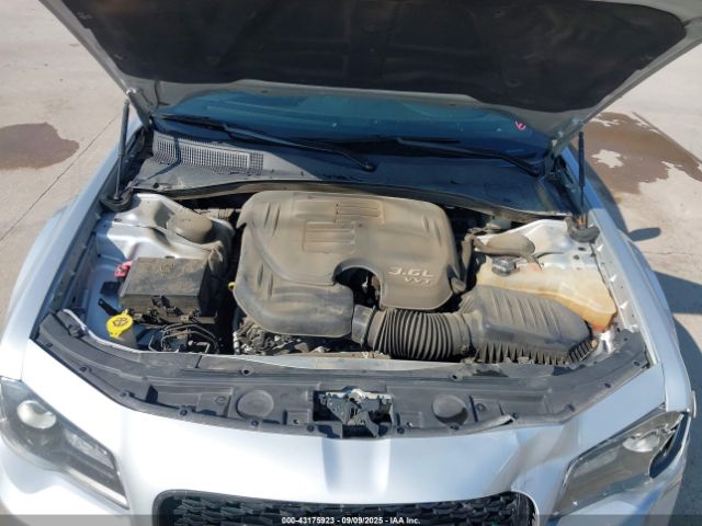 2020 CHRYSLER 300 2C3CCABG0LH131406 Photo 9