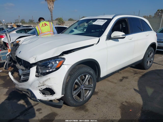 Mercedes-Benz m274 2017 WDC0G4JB6HF201732 Image 2