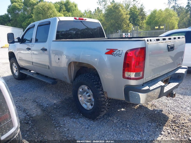 2010 GMC SIERRA 2500HD 1GT4K0BG5AF144471 Photo 2