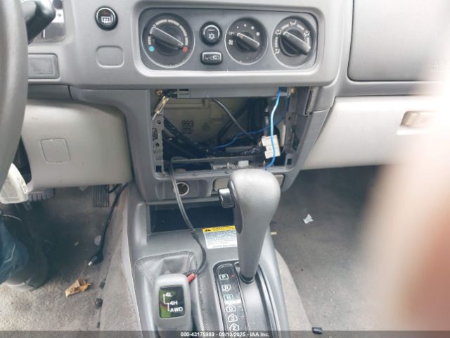 2002 MITSUBISHI MONTERO SPORT JA4MT31R82J055181 Photo 5