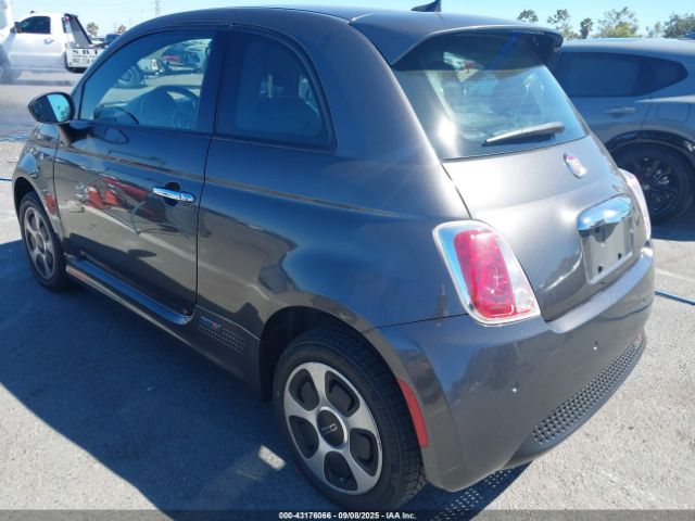 2017 FIAT 500E 3C3CFFGE2HT634378 Photo 2