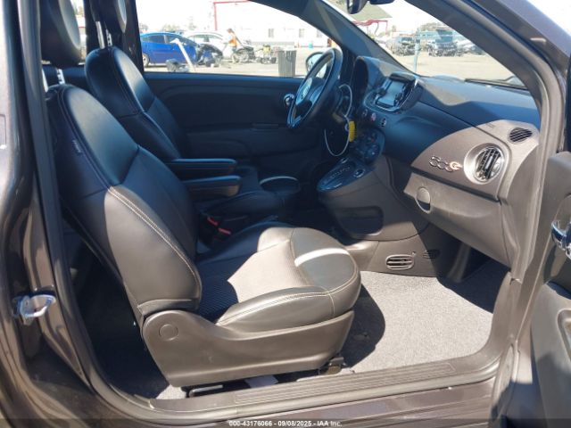 2017 FIAT 500E 3C3CFFGE2HT634378 Photo 4