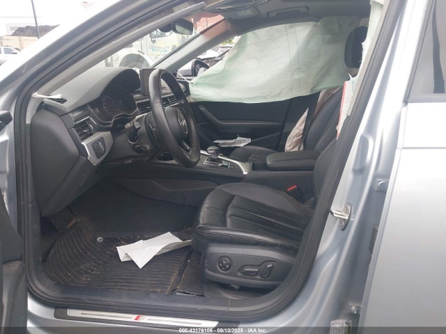 2018 AUDI A4 WAUDNAF49JN010157 Photo 4