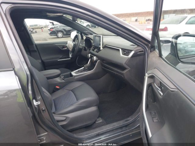 2022 TOYOTA RAV4 HYBRID 4T3E6RFV4NU069806 Photo 4