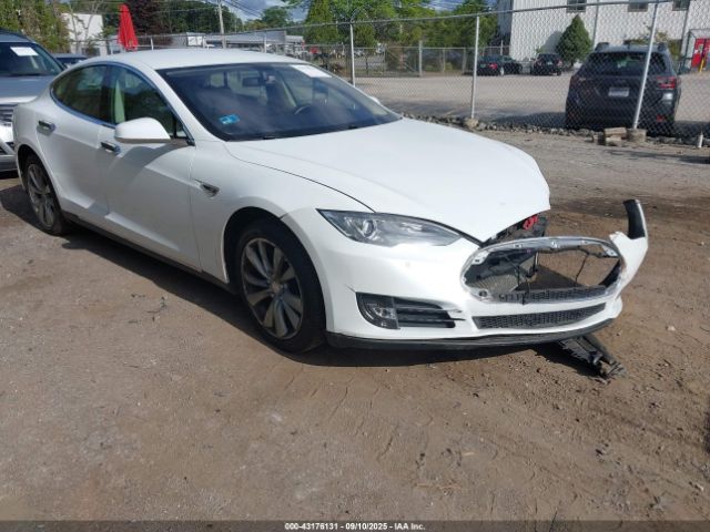 2014 TESLA MODEL S 5YJSA1H13EFP32642