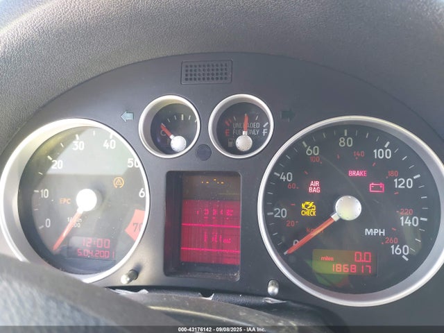 2001 AUDI TT TRUUT28N411032570 Photo 6