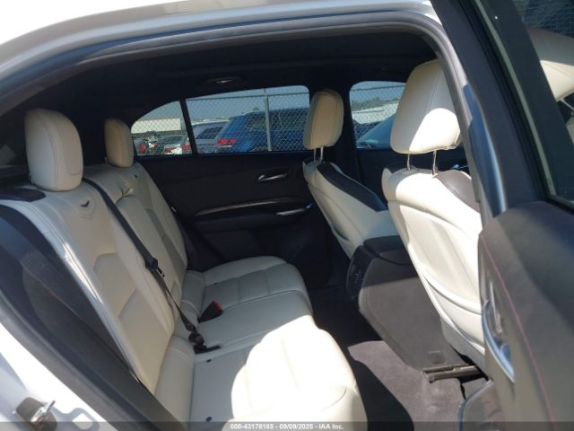 2019 CADILLAC XT4 1GYFZER45KF220926 Photo 7