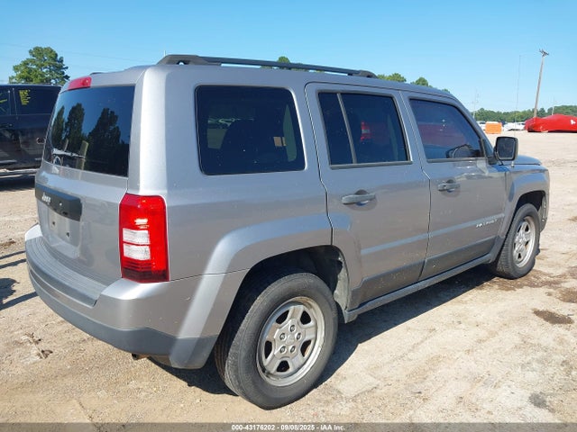 Jeep Patriot 2016 1C4NJPBB6GD583672 Image 4