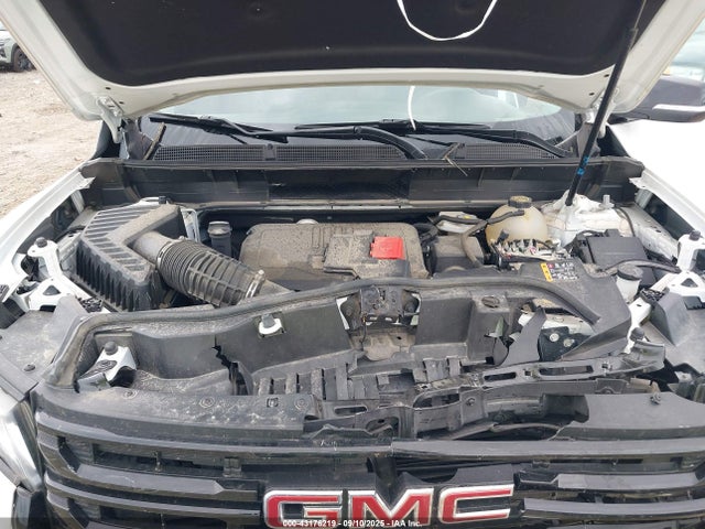 1GKKNRL48NZ181613 GMC lsy