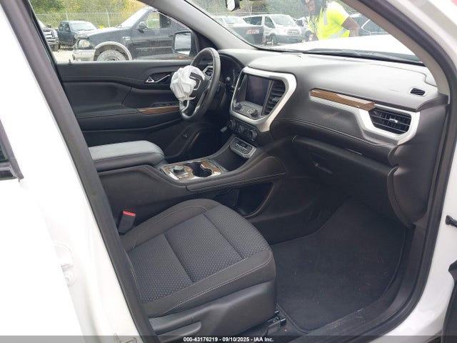 1GKKNRL48NZ181613 GMC lsy