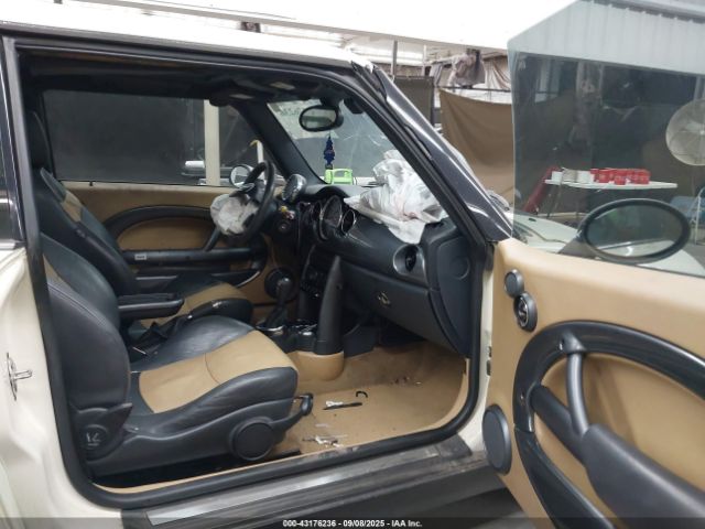 2006 MINI COOPER WMWRC33546TK17255 Photo 4