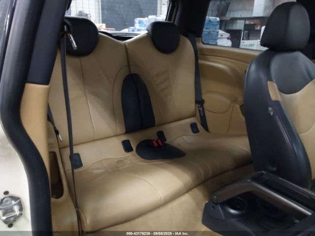 2006 MINI COOPER WMWRC33546TK17255 Photo 7