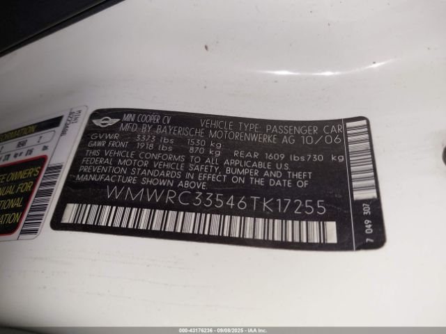 2006 MINI COOPER WMWRC33546TK17255 Photo 8
