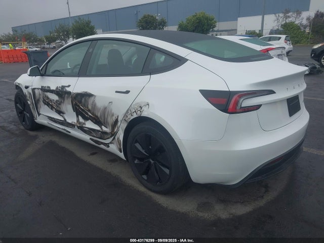 2024 TESLA MODEL 3 5YJ3E1EB1RF797629 Photo 2