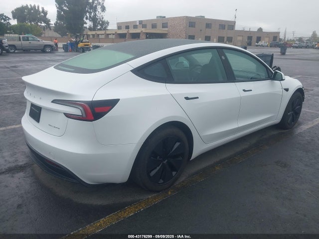 2024 TESLA MODEL 3 5YJ3E1EB1RF797629 Photo 3