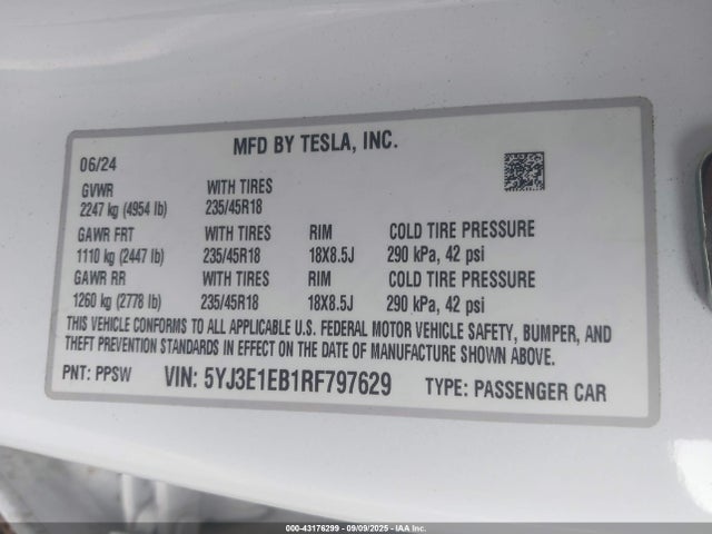 2024 TESLA MODEL 3 5YJ3E1EB1RF797629 Photo 8