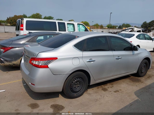 Nissan Sentra 2015 3N1AB7AP7FL658397 Image 4