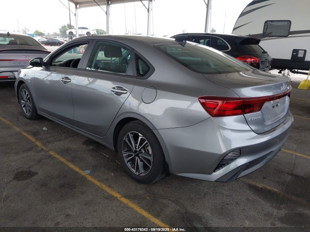 KIA mpi nu 2023 3KPF24AD0PE632978 Image 3