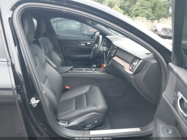2023 VOLVO S60 7JRL12TT1PG229754 Photo 4