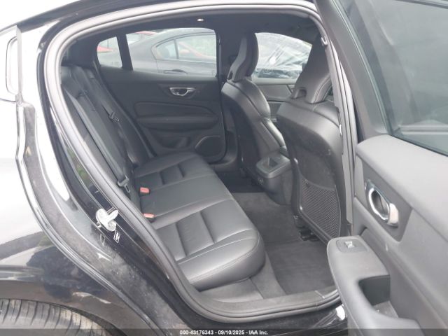 2023 VOLVO S60 7JRL12TT1PG229754 Photo 7