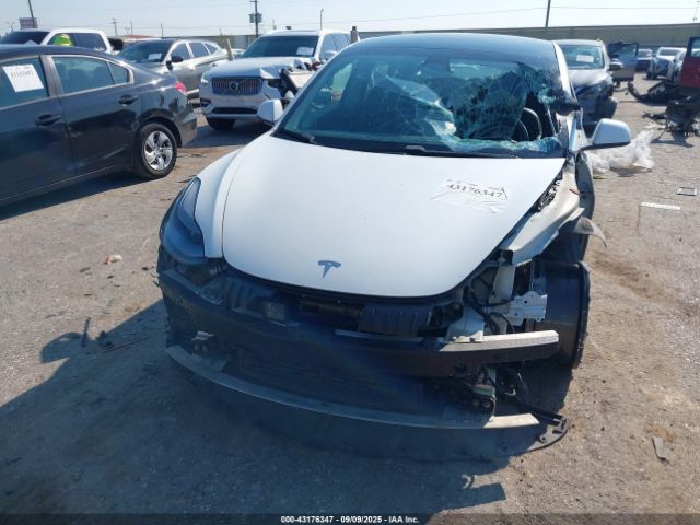 2021 TESLA MODEL 3 5YJ3E1EB9MF869573 Photo 5