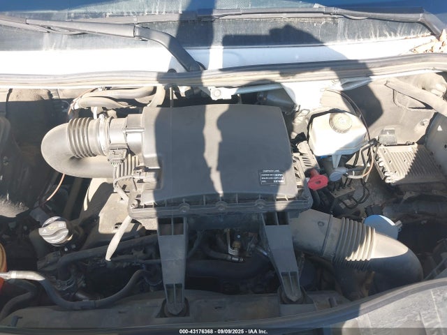 WD4PF0CD1KP162487 Mercedes-Benz om 642 with brake assist