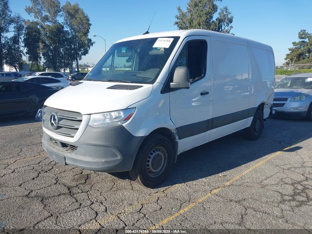WD4PF0CD1KP162487 Mercedes-Benz om 642 with brake assist