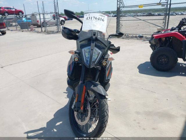 2021 KTM 890 VBKTS6407MM806323 Photo 4