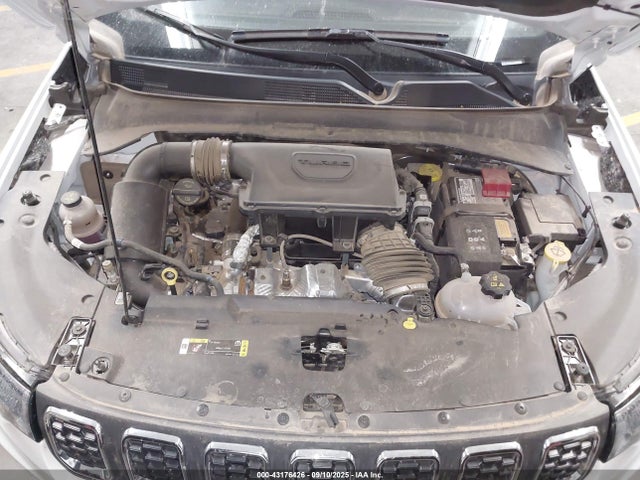 2024 Jeep Compass Latitude Lux Fwd მანქანა იყიდება აუქციონზე, vin: 3C4NJDFN8RT170524, აუქციონის ნომერი: 43176426