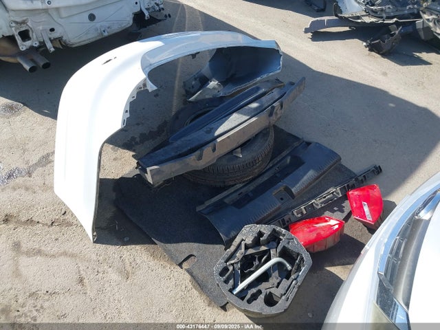 3VWD17AJ8EM419228 Volkswagen Jetta