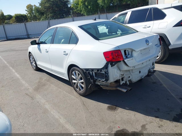 3VWD17AJ8EM419228 Volkswagen Jetta