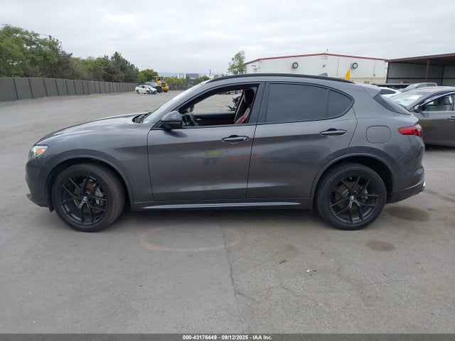Alfa Romeo Stelvio 2021 ZASPAJAN8M7D17749 Image 14