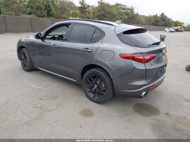 Alfa Romeo Stelvio 2021 ZASPAJAN8M7D17749 Image 3