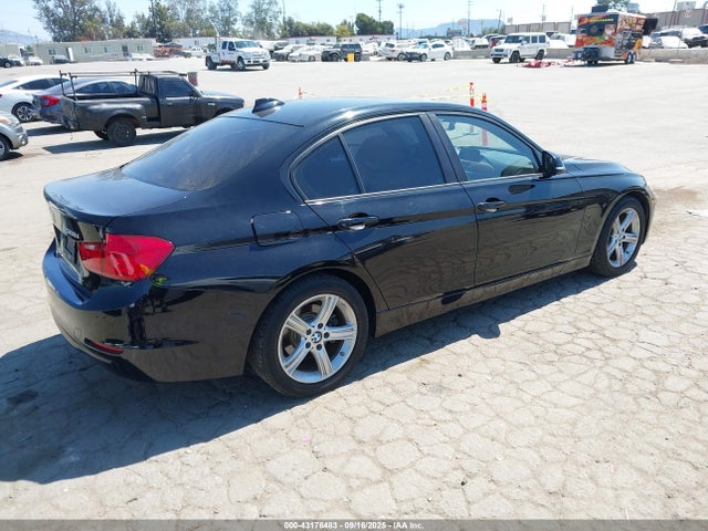 BMW 328I 2014 WBA3C1C50EK110962 Image 4