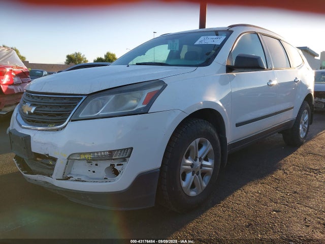 Chevrolet llt 2015 1GNKRFKD0FJ165817 Image 2