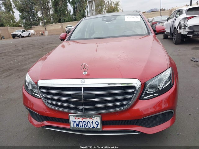 WDDZF4JB1HA123282 Mercedes-Benz m274
