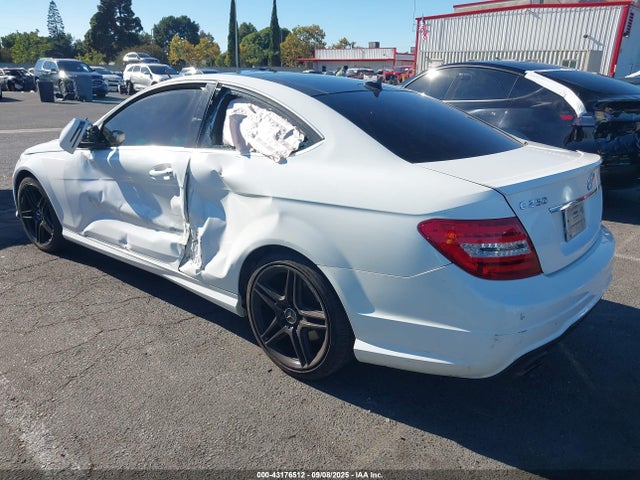 WDDGJ4HB8FG405408 Mercedes-Benz C-Class