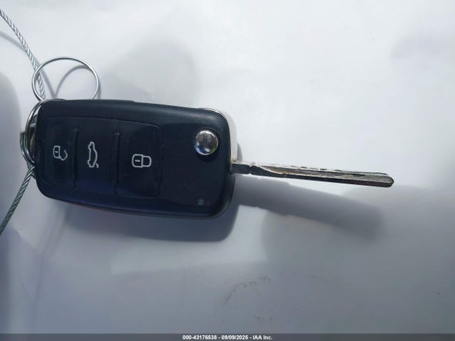 Volkswagen 1.4 tsi 2017 3VWDB7AJ5HM288325 Image 11