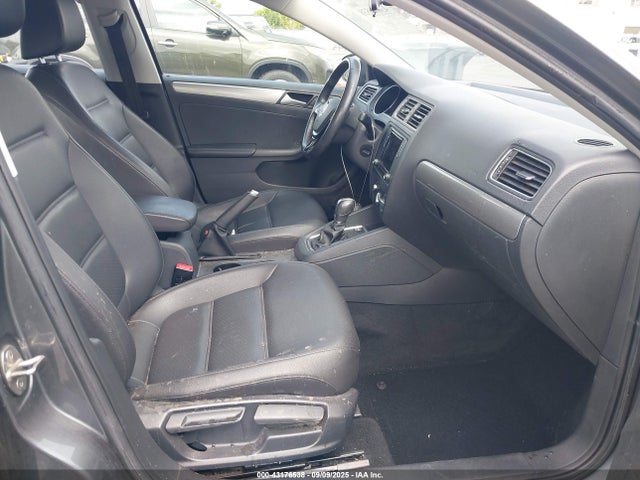 Volkswagen 1.4 tsi 2017 3VWDB7AJ5HM288325 Image 5