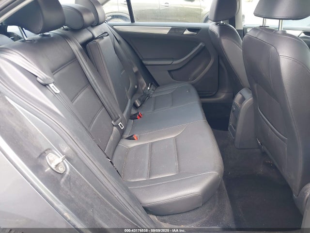 Volkswagen 1.4 tsi 2017 3VWDB7AJ5HM288325 Image 8