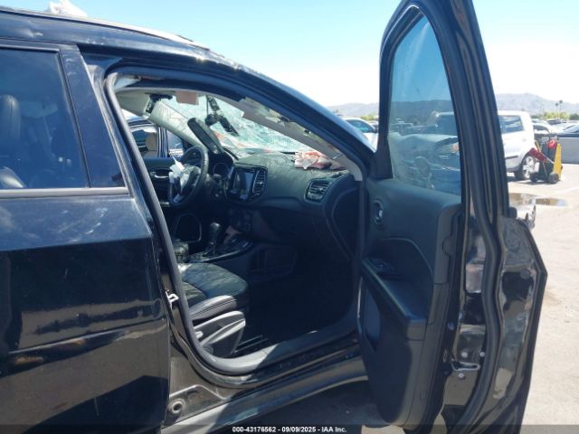 2021 JEEP COMPASS 3C4NJDBB3MT517522 Photo 4