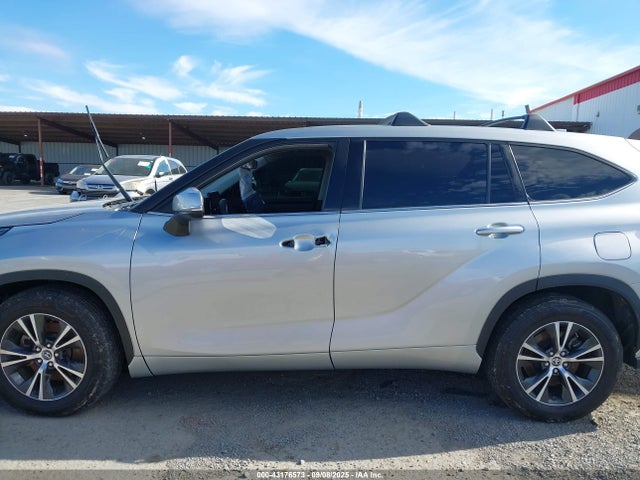 Toyota 2gr-fks 2021 5TDCZRAH3MS077203 Image 14