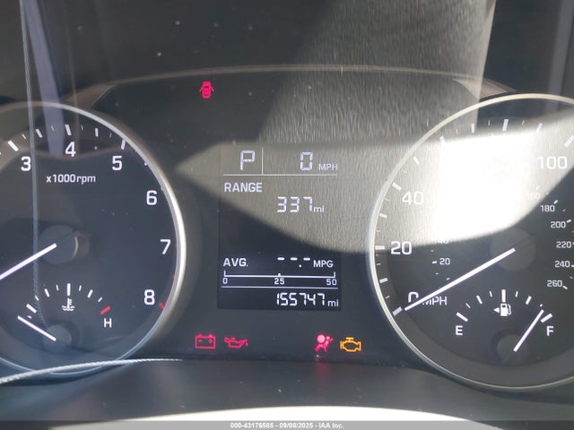 5NPD74LFXHH212696 Hyundai Elantra
