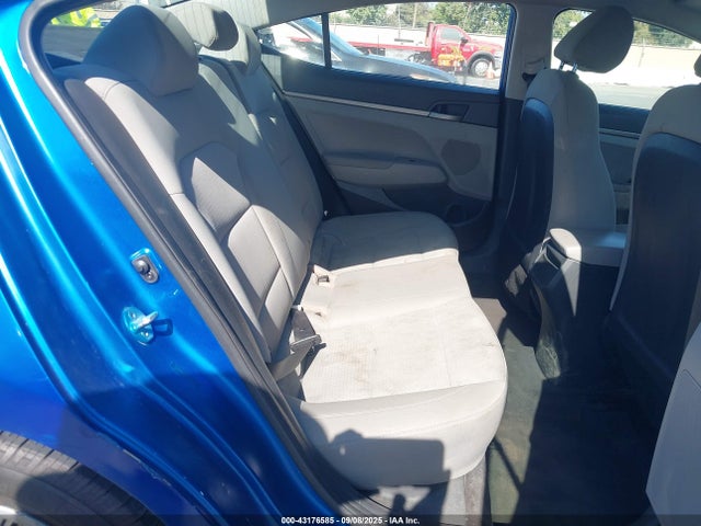 5NPD74LFXHH212696 Hyundai Elantra
