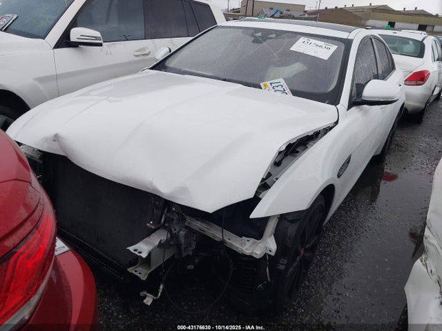 Jaguar s/c lev3 sulev30 2017 SAJAE4BV2HA958909 Image 2