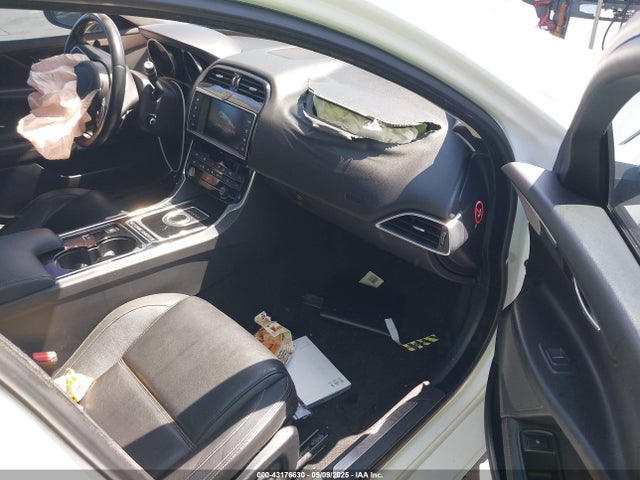 Jaguar s/c lev3 sulev30 2017 SAJAE4BV2HA958909 Image 5