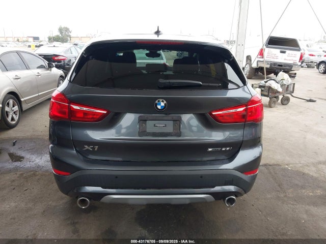 WBXJG7C08M5S35553 BMW X1