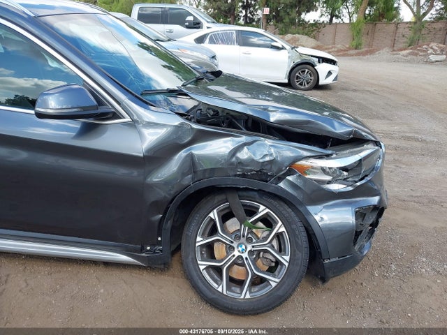 WBXJG7C08M5S35553 BMW X1