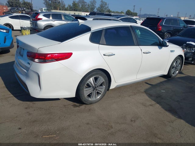 KNAGT4LE9H5018495 KIA 2017