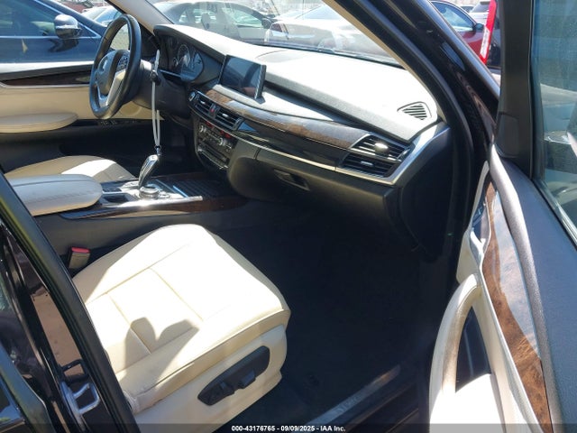 BMW X5 2014 5UXKR2C5XE0C00586 Image 5